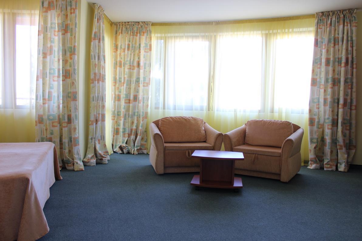 Hotel Grand 3*